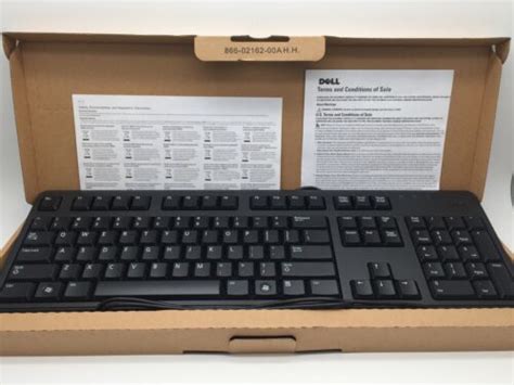 Dell Kb212 B Keyboard Usb 104 Quiet Key­ Adjustable Tilt Black