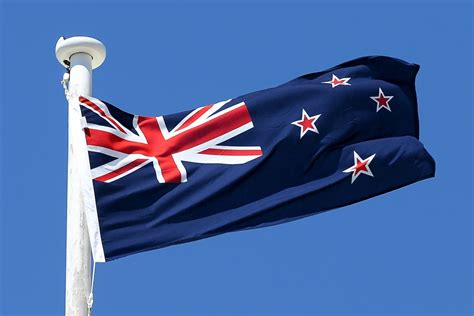 At first sight, the flag of new zealand reflects its colonial past. New Zealand votes to keep UK-linked Union Flag design ...