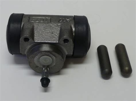 381651 Sps Wheel Cylinder Johnston Sweepers Parts Street Sweeper Parts Global Sweeper Parts