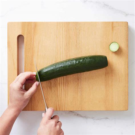 How To Cut A Cucumber