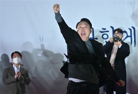 ¿quién es yoon suk yeol nuevo presidente de corea del sur