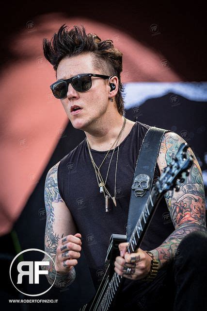 Avenged Sevenfold Synyster Gates Avenged Sevenfold Cute Celebrities