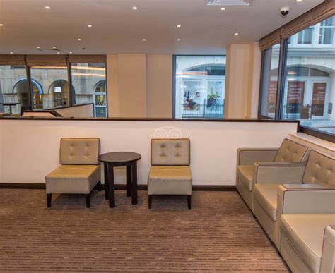 Are there restaurants at or near premier inn london bank tower? PREMIER INN LONDON BANK (TOWER) HOTEL - Updated 2018 ...