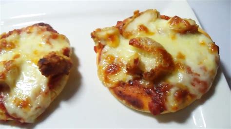Mini Chicken Pizza Recipe Msdelight Youtube