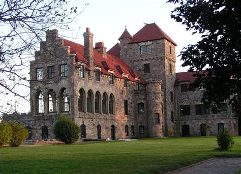 As for those who are planning on enjoying a tour of the castle and the other structures of heart island, they are. Singer Castle, in the Thousand Islands on the Saint ...