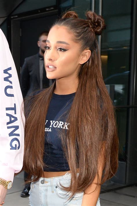 Ariana Grande Just Dyed Half Her Hair Bleach Blonde And She Looks So