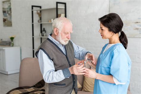 Find The Right At Home Healthcare Provider For Your Loved One
