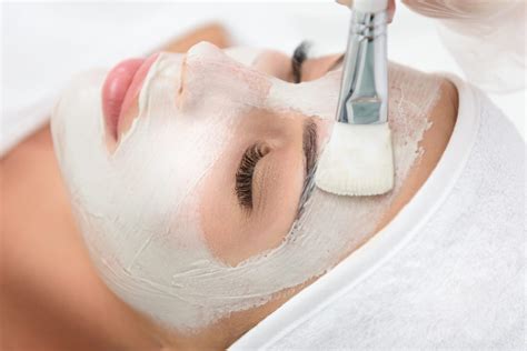 Facials Retreat Salon And Skin Spa