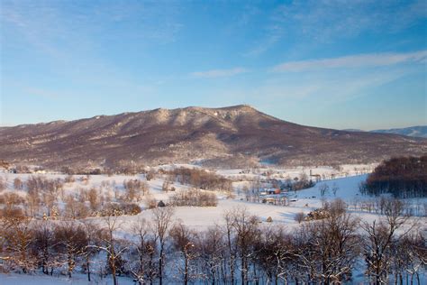 Maybe you would like to learn more about one of these? Massanutten Mountain | Shenandoah valley, Shenandoah ...
