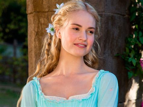 There have been some great films that disney did that did not involves cartoon characters, but real people. Live-action "Cinderella" lacks all the elements that made ...
