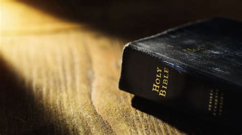How To Read The Bible On The Use And Misuse Of The Bible In The Same