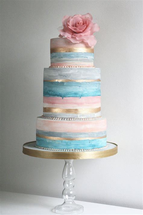 Why You Need A Watercolour Wedding Cake On Your Big Day Chwv Bolo De Casamento Aquarela