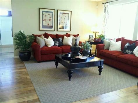 Formal Living Room Redcouch Hendersonhome Conniesellslv
