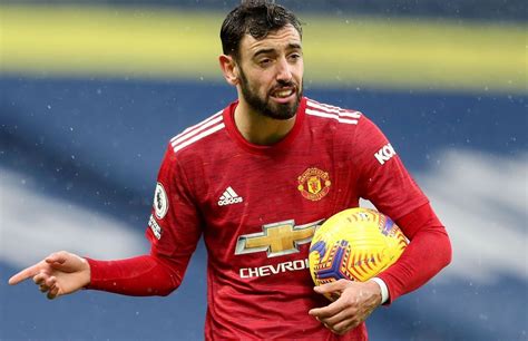 Bruno Fernandes Picked Ronaldo And Man Utd Teammate When Building His Perfect Player