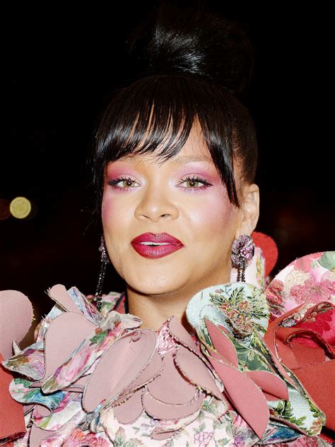 Rihanna At Met Gala In New York 05012017 Celebmafia