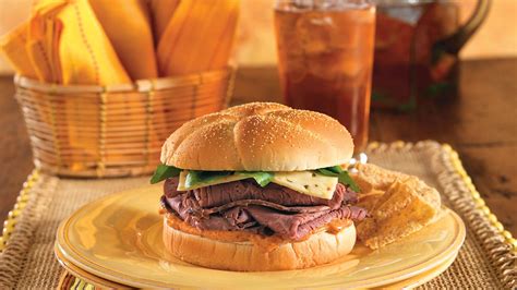 Roast Beef Sandwich With Chipotle Mayo And Pepper Jack Cheese