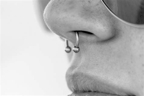 Septum Piercing Pain And Care