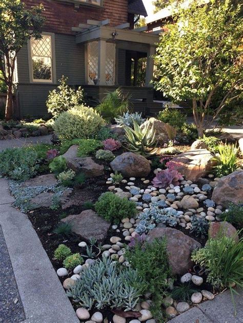 44 Beautiful Front Yard Rock Landscaping Ideas For Your Lovely Garden