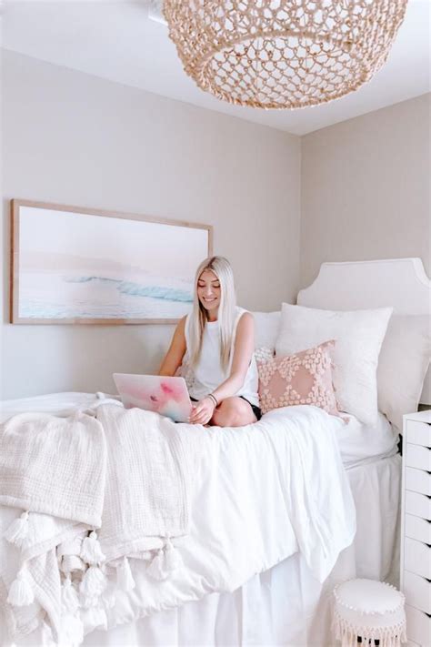 A Boho Chic Dorm Room Makeover You Have To See To Believe Chic Dorm Room Boho Dorm Room Dorm