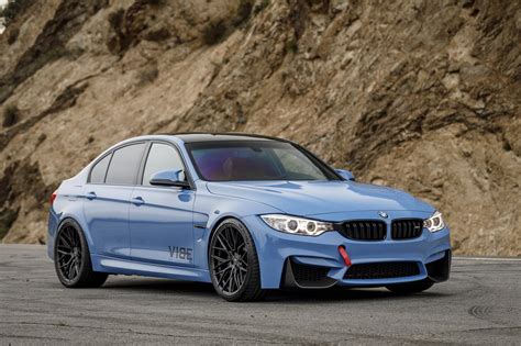 Exclusive Blue Paint Job Spotted On Bmw 3 Series — Gallery