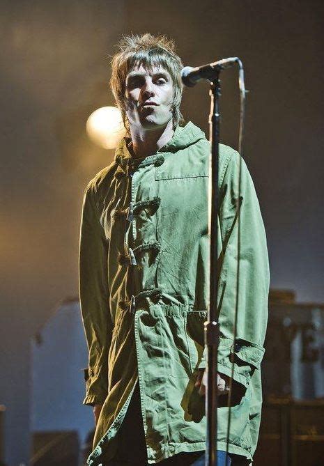Liam gallagher has just teamed up with nigel cabourn for a collection of parkas. Liam Gallagher wearing some mod parka | Rock style, Mens ...