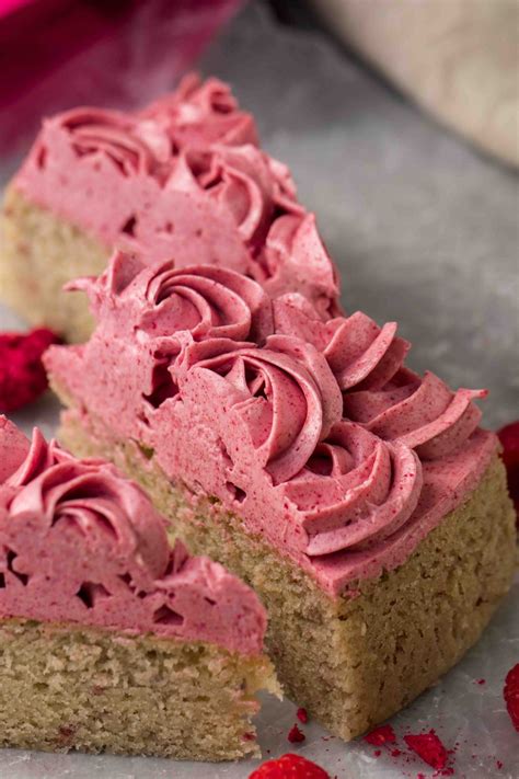 Easy Raspberry Cake With Raspberry Buttercream Lifestyle Of A Foodie