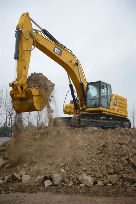 From our smallest mini excavator to our biggest excavator, these earthmovers are rugged and reliable. 336 GC | Peterson CAT