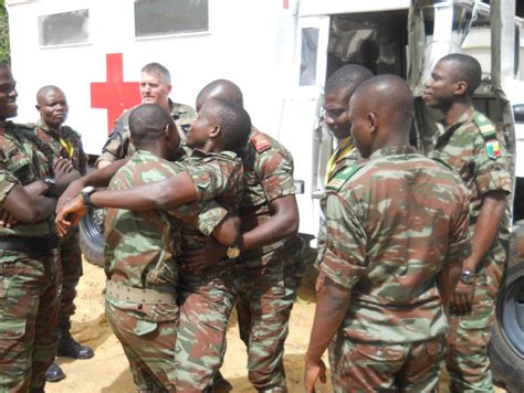 Inspection Du Service De Santé Des Armées - A Cotonou, les services de santé des armées sénégalaise et béninoise