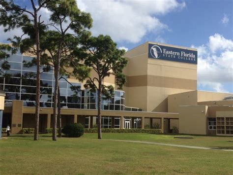 Eastern Florida Sees Boom In Bachelors Programs