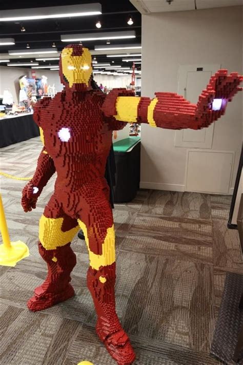 30 Awesome And Impressive Lego Sculptures Lego Iron Man Amazing Lego