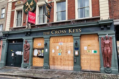 Chelsea Pub The Cross Keys Favourite Of Turner And Bob Marley Stands To Be Young Royals Haunt