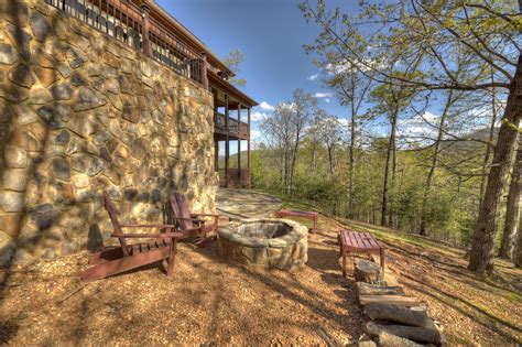 Moonlight Lodge North Georgia Cabin Rental In Blue Ridge