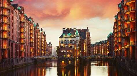 Hamburg: A Look Inside the Bottom-up Smart City Initiative