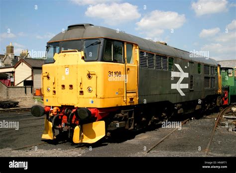 British Rail Class 31 Diesel 31108 Leaving Wansford Station Nene