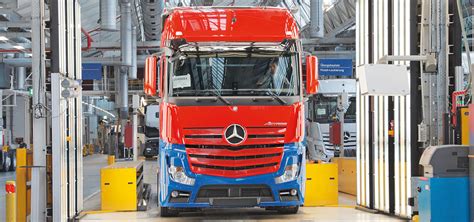 Lkw Produktion im Werk Wörth RoadStars