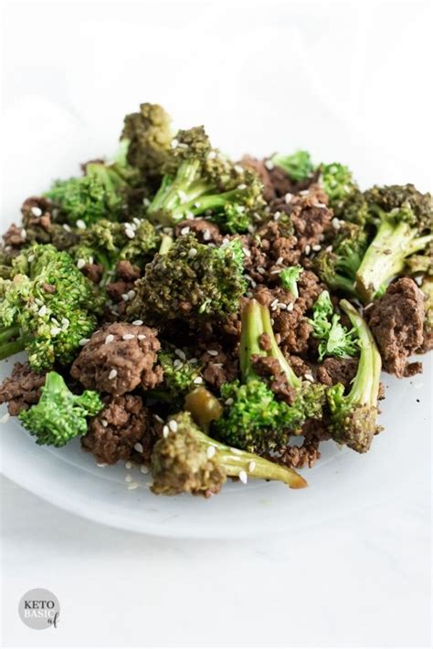 Recipes like cheeseburger stuffed baked potatoes and skillet ravioli lasagna are filling, delicious and on the table in no time. Keto GROUND BEEF and Broccoli Recipe | Recipe in 2020 | Broccoli recipes, Broccoli beef, Beef ...