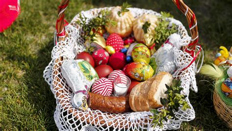 Święcenie Pokarmów Wielkanocnych W Polskiej Parafii Southampton