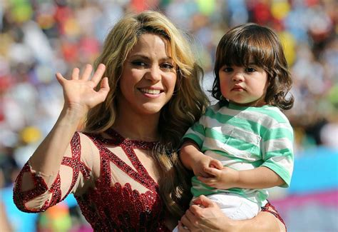 Shakira Turns 40 See Her Through The Years