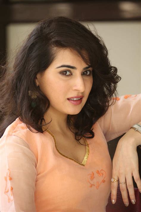 Beautiful Tamil Girl Archana Veda Photos In Pink Dress Tollywood Stars
