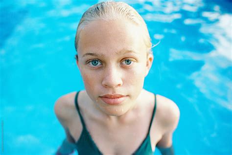 Fun In The Pool Cute Blonde Teen Topless Beauty Petite Smalltits My Xxx Hot Girl