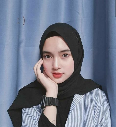 Ide Penting Cela N A Wanita Muslim Model Baju
