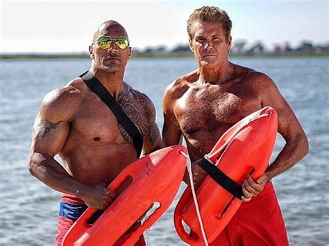 Cinemaonline Sg David Hasselhoff Spotted On Baywatch Set With The Rock