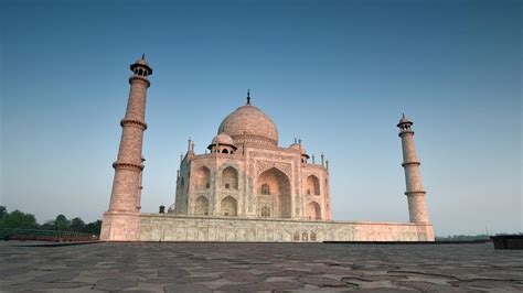 Taj Mahal At Sunrise Indias Landmark Monument Of Love Au