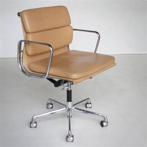 Dimensions 23w x 15.5d x 41h max seat: Eames EA 217 Soft Pad Chair at 1stdibs