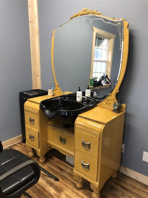 Antique Dresser Made Into Salon Shampoo Station Salon Shampoo Hair