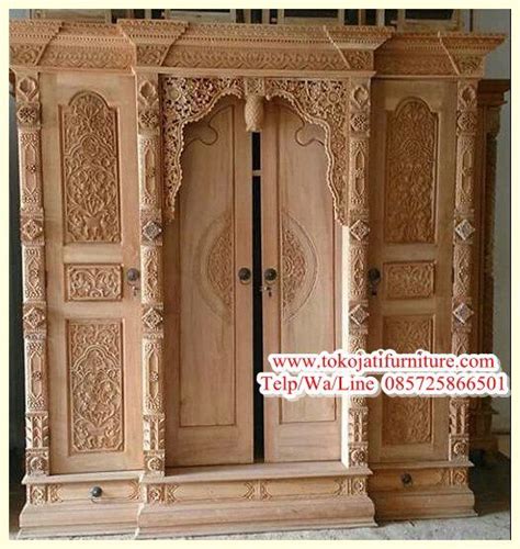 Almari jenis ini juga dapat dijadikan sebagai hiasan tambahan pada sebuah. Ahli Lemari Jati 4 Pintu Mewah, Desain Lemari Jati 4 Pintu ...