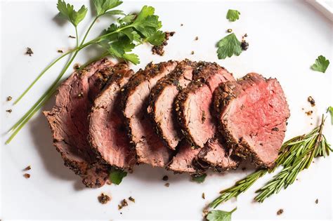 Herb And Pepper Crusted Beef Tenderloin With Creamy Horseradish Sauce
