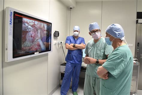 Uniwersytecki Szpital Kliniczny We Wrocławiu Robot Da Vinci Już „operuje” W Uniwersyteckim