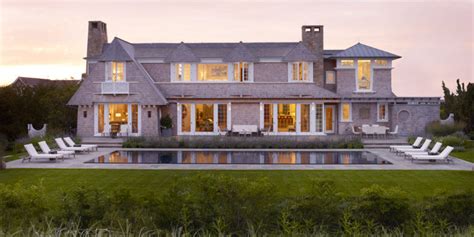 The Hamptons To San Francisco Shingle Style Houses For The 21st