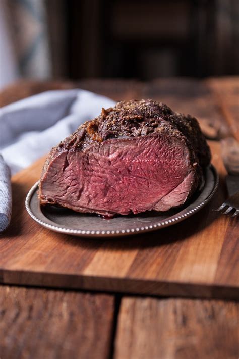 My standard side dishes for the picky eaters in this household are rice pilaf or roasted potatoes, and green beans or a salad. Foolproof Recipe for How to Cook a Beef Rib Eye Roast | eHow
